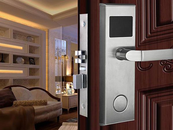 湾里24小时上门开锁公司