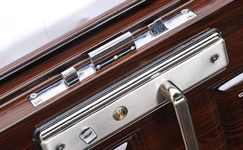 湾里24小时上门开锁公司