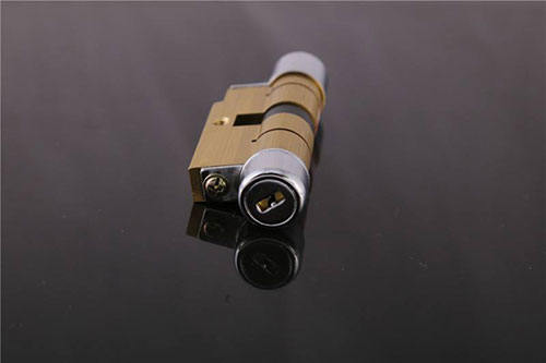 湾里24小时上门开锁公司