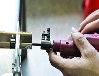 湾里24小时上门开锁公司